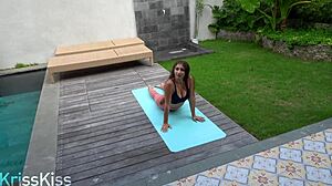 Scene#4 for video: Brunette babe gets a handjob and facial after yoga